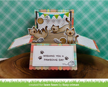 Load image into Gallery viewer, scalloped box card pop-up